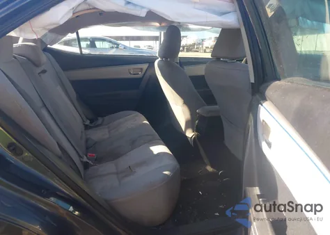 2015 Toyota Corolla Le Plus z USA, uszkodzony, nr VIN 5YFBURHE6FP222090